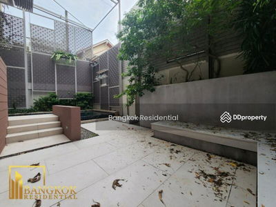 Baan Lux-Sathon, Bangkok, Thailand Baan Lux-Sathon, Bangkok, Thailand