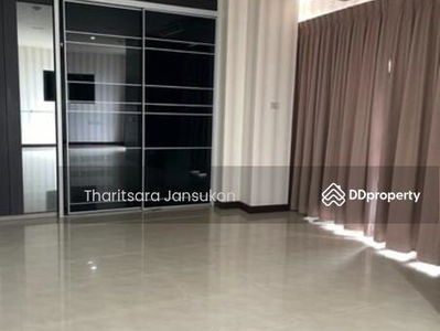 NS Tower Central City Bangna, Bangkok, Thailand NS Tower Central City Bangna, Bangkok, Thailand