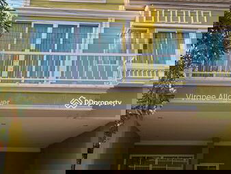 Town for rent, Nakhon Ratchasima, Thailand Town for rent, Nakhon Ratchasima, Thailand