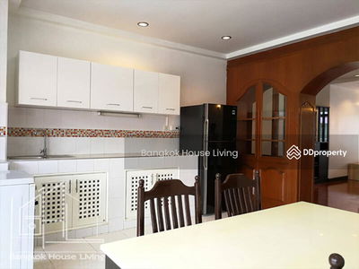 Swasdi Mansion, Bangkok, Thailand Swasdi Mansion, Bangkok, Thailand