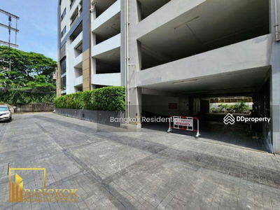 Renova Residence Chidlom condominium, Bangkok, Thailand Renova Residence Chidlom condominium, Bangkok, Thailand