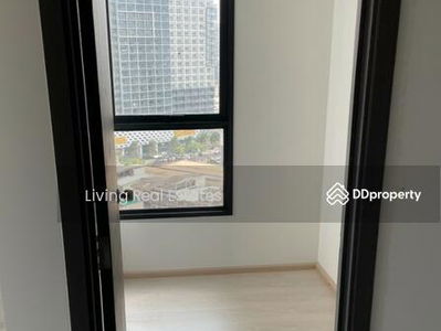 Elio Del Nest, Bangkok, Thailand Elio Del Nest, Bangkok, Thailand