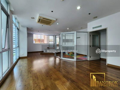 The Master Centrium Asoke-Sukhumvit, Bangkok, Thailand The Master Centrium Asoke-Sukhumvit, Bangkok, Thailand