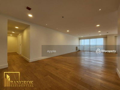 Sathorn Park Place, Bangkok, Thailand Sathorn Park Place, Bangkok, Thailand