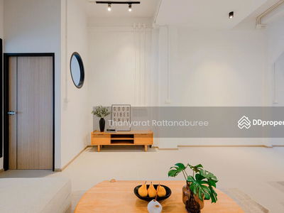 Townhome renovate at Charoen Krung, Bangkok, Thailand Townhome renovate at Charoen Krung, Bangkok, Thailand