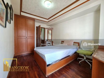 Saranjai Mansion, Bangkok, Thailand Saranjai Mansion, Bangkok, Thailand