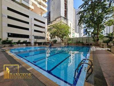 Saranjai Mansion, Bangkok, Thailand Saranjai Mansion, Bangkok, Thailand