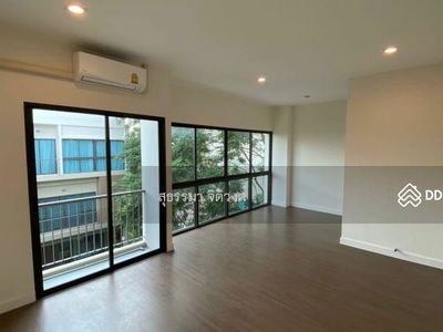 Lumpini Town Residence Bangna, Bangkok, Thailand Lumpini Town Residence Bangna, Bangkok, Thailand