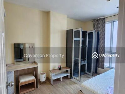 Life @ Sathorn 10, Bangkok, Thailand Life @ Sathorn 10, Bangkok, Thailand