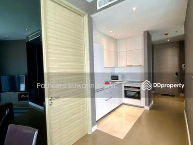 Magnolias Ratchadamri Boulevard, Bangkok, Thailand Magnolias Ratchadamri Boulevard, Bangkok, Thailand