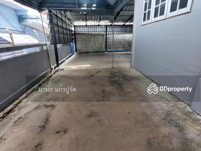 Lat Phrao 41, Bangkok, Thailand Lat Phrao 41, Bangkok, Thailand