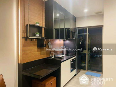 The Room Sathorn-St.Louis, Bangkok, Thailand The Room Sathorn-St.Louis, Bangkok, Thailand