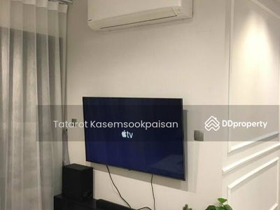 Life Asoke, Bangkok, Thailand Life Asoke, Bangkok, Thailand