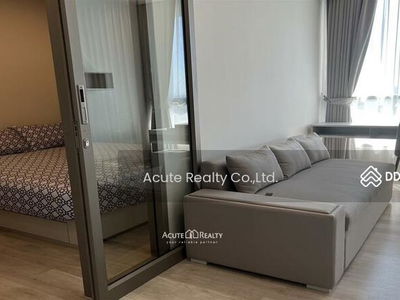 Niche Pride Taopoon-Interchange, Bangkok, Thailand Niche Pride Taopoon-Interchange, Bangkok, Thailand