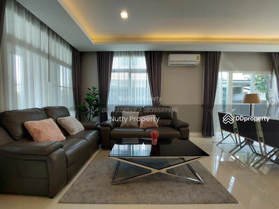 Mantana Bangna Km.7, Samut Prakan, Thailand Mantana Bangna Km.7, Samut Prakan, Thailand