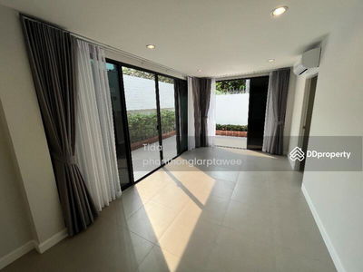 House Phahonyothin 9, Bangkok, Thailand House Phahonyothin 9, Bangkok, Thailand