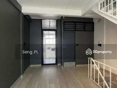 Townhouse for rent, 4 floors, Sukhumvit 55, Thonglor, Bangkok., Thailand Townhouse for rent, 4 floors, Sukhumvit 55, Thonglor, Bangkok., Thailand