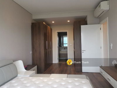 Diamond Island, Vietnam Diamond Island, Vietnam