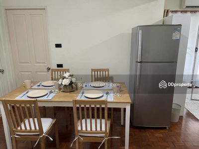 Green Point Prachachuen, Bangkok, Thailand Green Point Prachachuen, Bangkok, Thailand