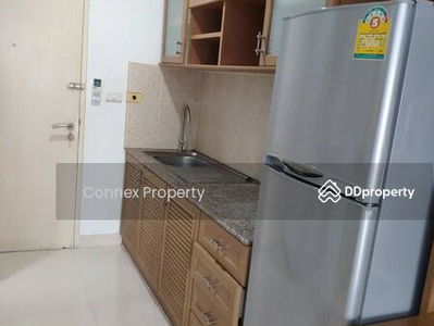 Silom Grand Terrace, Bangkok, Thailand Silom Grand Terrace, Bangkok, Thailand