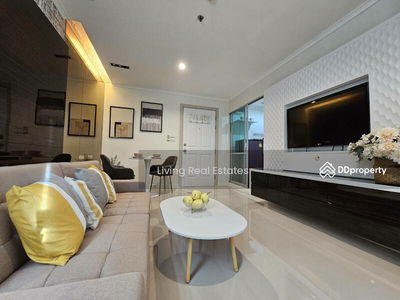 Lumpini Park Riverside Rama 3, Bangkok, Thailand Lumpini Park Riverside Rama 3, Bangkok, Thailand