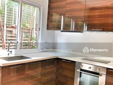 Townhouse Asoke, Bangkok, Thailand Townhouse Asoke, Bangkok, Thailand