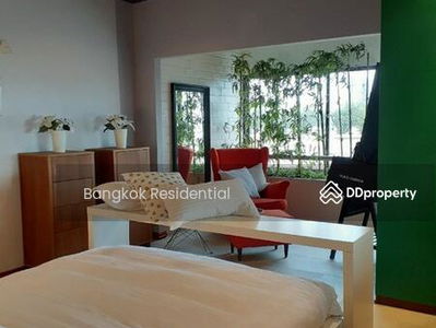 Country Complex Bangna, Bangkok, Thailand Country Complex Bangna, Bangkok, Thailand