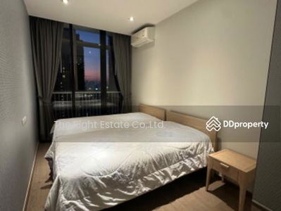 Park Origin Phrom Phong, Bangkok, Thailand Park Origin Phrom Phong, Bangkok, Thailand