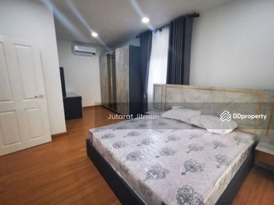 Golden Neo Bangna-Suan Luang, Bangkok, Thailand Golden Neo Bangna-Suan Luang, Bangkok, Thailand