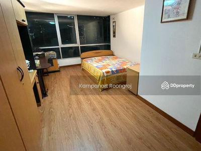 Noble House Phayathai, Bangkok, Thailand Noble House Phayathai, Bangkok, Thailand