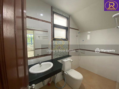 Golden Home Laem Chabang, Thung Sukla Subdistrict, Si Racha District, Chon Buri Province, Chon Buri, Thailand Golden Home Laem Chabang, Thung Sukla Subdistrict, Si Racha District, Chon Buri Province, Chon Buri, Thailand