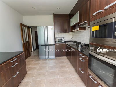 Baan Thirapa, Bangkok, Thailand Baan Thirapa, Bangkok, Thailand