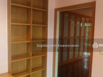 10310, Bangkok, Thailand 10310, Bangkok, Thailand