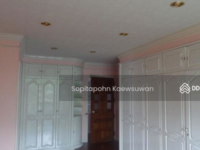 10310, Bangkok, Thailand 10310, Bangkok, Thailand