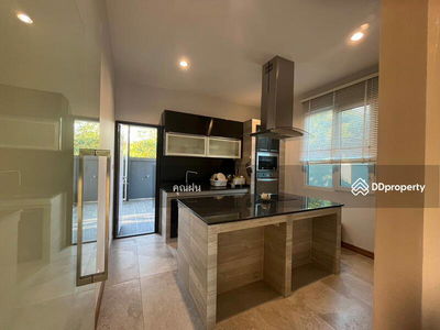 Housing in Chiang Mai, Thailand Housing in Chiang Mai, Thailand