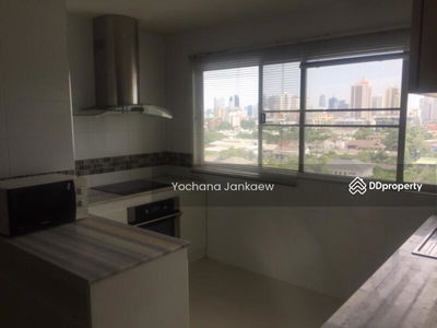 Regent on The Park 3 Condominium, Bangkok, Thailand Regent on The Park 3 Condominium, Bangkok, Thailand