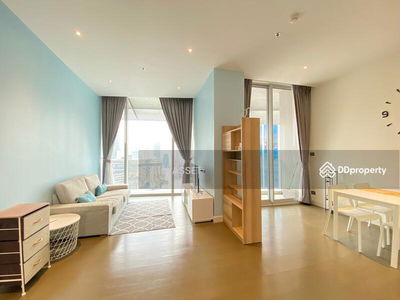 Magnolias Ratchadamri Boulevard, Bangkok, Thailand Magnolias Ratchadamri Boulevard, Bangkok, Thailand