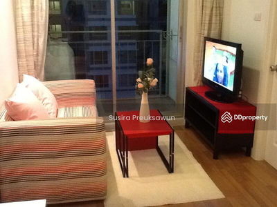 Lumpini Park Riverside Rama 3, Bangkok, Thailand Lumpini Park Riverside Rama 3, Bangkok, Thailand