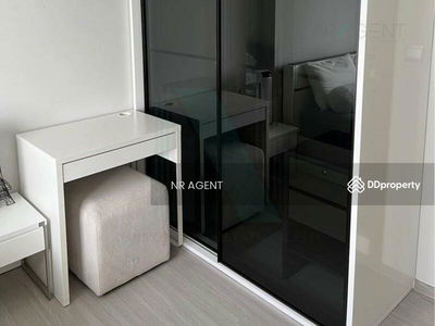 Life Asoke-Rama 9, Bangkok, Thailand Life Asoke-Rama 9, Bangkok, Thailand