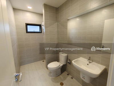 Lake Serene Rama II (Phase 4), Samut Sakhon, Thailand Lake Serene Rama II (Phase 4), Samut Sakhon, Thailand