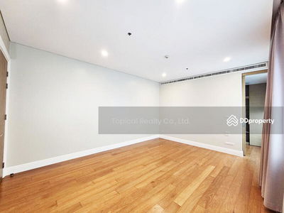 Bright Sukhumvit 24, Bangkok, Thailand Bright Sukhumvit 24, Bangkok, Thailand