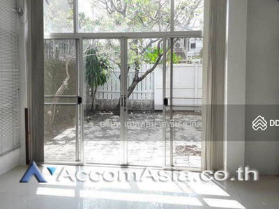 3 Bedrooms House for Rent in Sathorn, Bangkok near BTS Surasak (AA23948), Bangkok, Thailand 3 Bedrooms House for Rent in Sathorn, Bangkok near BTS Surasak (AA23948), Bangkok, Thailand