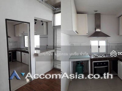 3 Bedrooms House for Rent in Sathorn, Bangkok near BTS Surasak (AA23948), Bangkok, Thailand 3 Bedrooms House for Rent in Sathorn, Bangkok near BTS Surasak (AA23948), Bangkok, Thailand