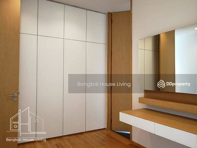 Vana Residence Sukhumvit 26, Bangkok, Thailand Vana Residence Sukhumvit 26, Bangkok, Thailand