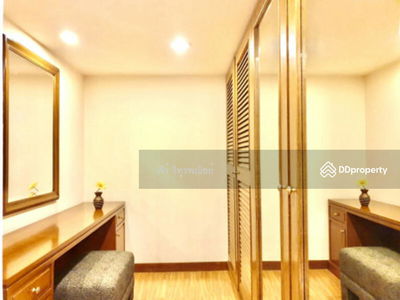 United Tower Condominium, Bangkok, Thailand United Tower Condominium, Bangkok, Thailand