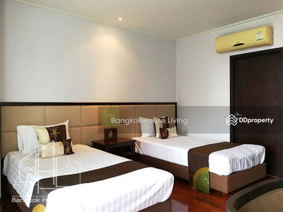 Piyathip Place, Bangkok, Thailand Piyathip Place, Bangkok, Thailand