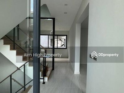 Baan Klang Muang Classe Sukhumvit 77, Bangkok, Thailand Baan Klang Muang Classe Sukhumvit 77, Bangkok, Thailand