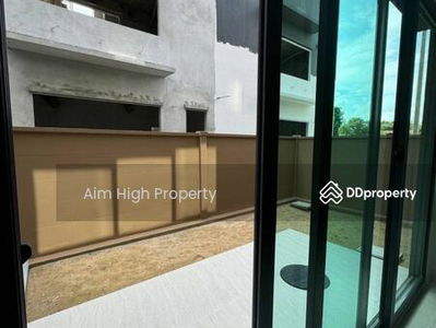 Baan Klang Muang Classe Sukhumvit 77, Bangkok, Thailand Baan Klang Muang Classe Sukhumvit 77, Bangkok, Thailand