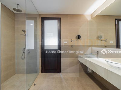 House in Sukhumvit 31, Bangkok, Thailand House in Sukhumvit 31, Bangkok, Thailand