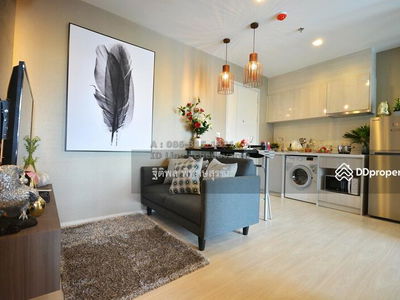 Life Sukhumvit 48, Bangkok, Thailand Life Sukhumvit 48, Bangkok, Thailand